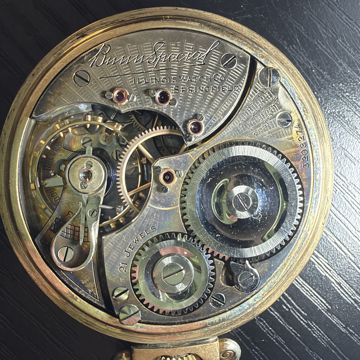 Illinois Grade Bunn Special Watch #3208274 - 16s, 21j - Uploaded